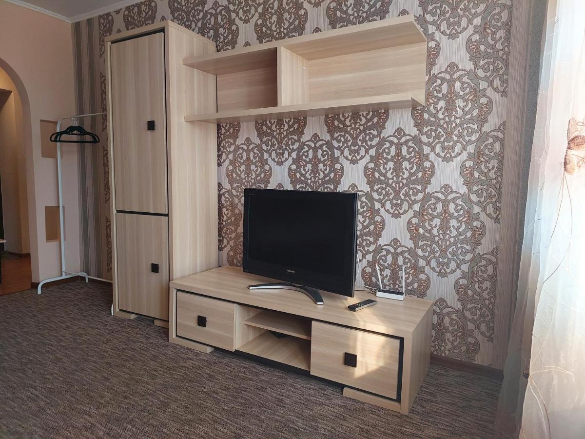 Однокімнатна На Проспекті Соборності, Біля Там-Таму 루치크 외부 사진